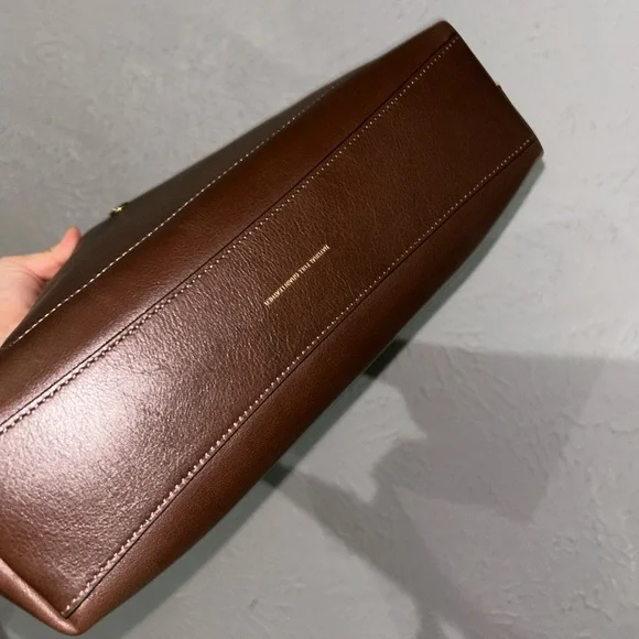 Coach Brooklyn Shoulder Bag 28 – Brass/Maple | NWT with Dust Bag - Picture 4 of 6